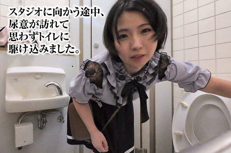 「前多まこのスカトロ作品|美人お姉さんの浣腸オナニーと大胆脱糞プレイ動画」のサンプル画像2枚目