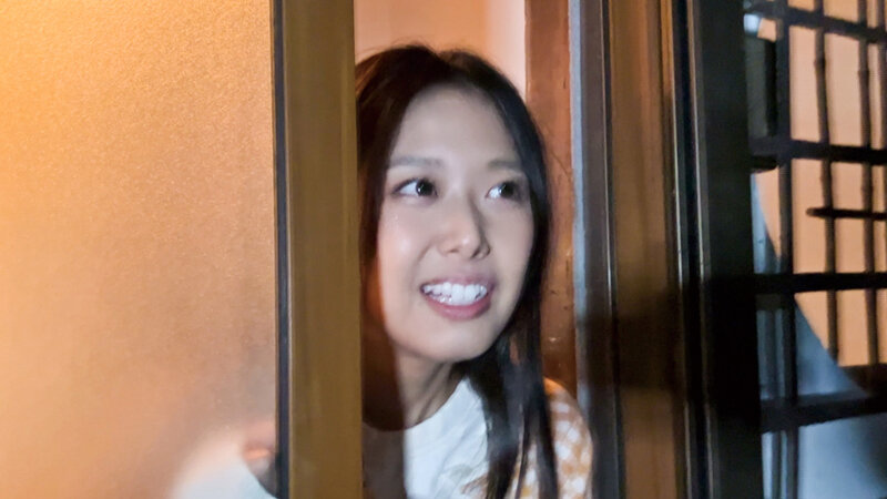 「【素人JD】実家暮らしの女子大生とハメ撮り中出しセックス！フェラも抜群な令和ガチ映像」のサンプル画像3枚目