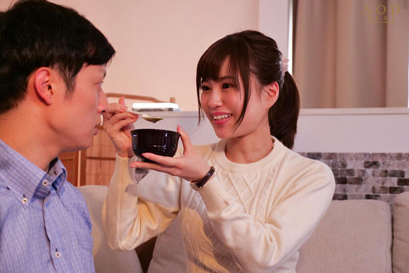 「天宮花南 美乳人妻薬剤師がパイズリで誘惑し中出し懇願 スレンダー美女の禁断介抱」のサンプル画像3枚目