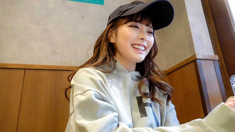 「【蘭々】美少女×巨乳の23歳と濃厚ハメ撮り体験！中出しで絶頂する美乳彼女との甘い時間」のサンプル画像2枚目