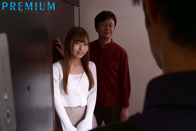 「逢沢みゆ 美少女制服姿の巨尻同級生を寝取り中出し！兄嫁との禁断NTRドラマ」のサムネイル