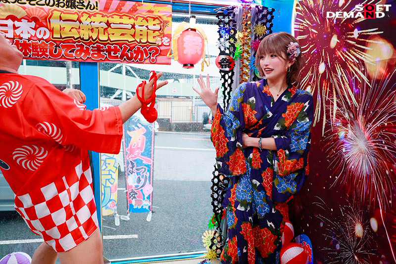 「マジックミラー号 浴衣美女が野球拳で羞恥プレイ 夏祭りナンパ企画 手コキ＆SEX収録SP」のサンプル画像12枚目