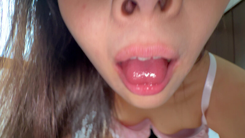 「【原美織】素人お姉さんをナンパ!変態リクエストに応える個人撮影の臭いチェック体験」のサンプル画像18枚目