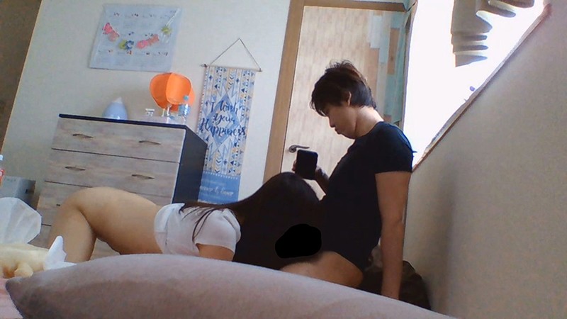 「長谷川モコ|スレンダー素人美女の野外露出&オナニー映像|裏垢コンテンツ」のサンプル画像13枚目