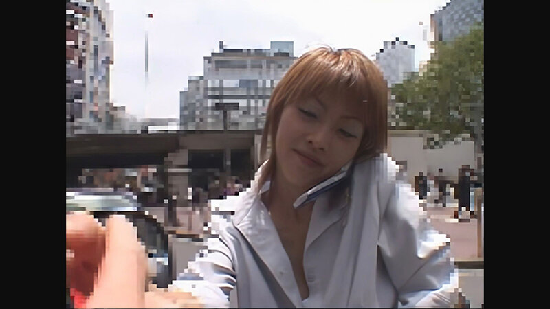 「桜田さくら(松井さくら)が魅せる大胆野外露出プレイ|都会で羞恥体験するAV女優の挑戦」のサンプル画像11枚目