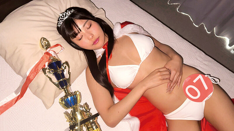 「素人グラビアアイドル水着美女の中出し映像！盗撮風カメラで捉えた衝撃の流出動画」のサンプル画像3枚目