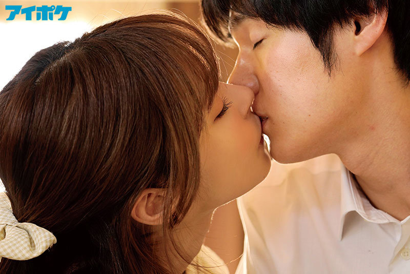 「痴女お姉さん桃乃木かなの濃厚キス・接吻とフェラで責める家庭教師レッスン」のサンプル画像3枚目