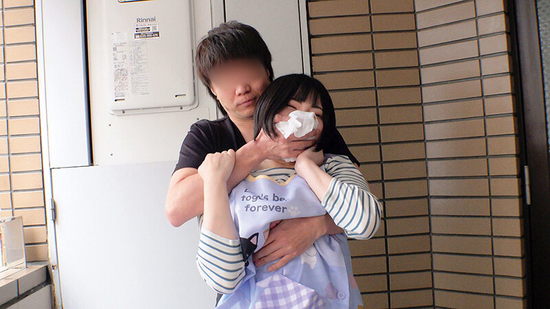 「【素人】スレンダー巨乳の美少女保育士さんと中出し性交｜職業コスプレ好き必見の激カワお姉さん」のサンプル画像17枚目