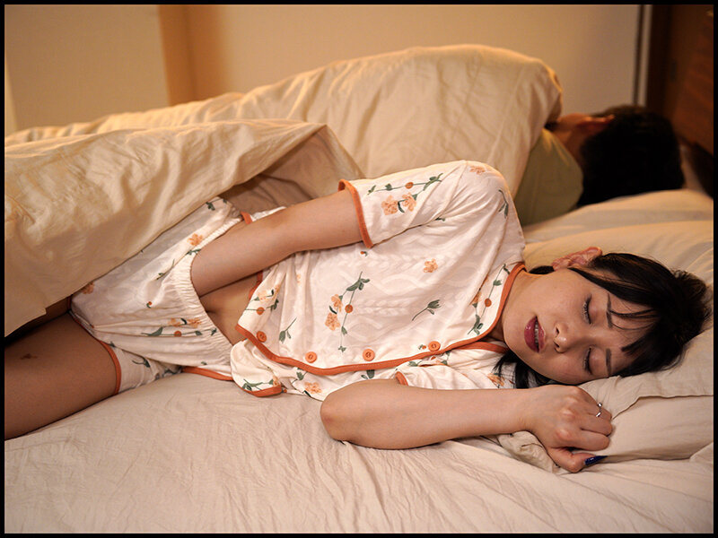 「静河が魅せる禁断の介護NTR｜人妻が義父に寝取られ中出し接吻に溺れる」のサンプル画像9枚目