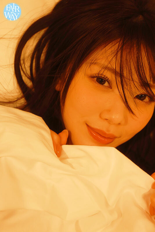 「石川澪の水着グラビア動画|スレンダー美少女が魅せる厨二病キャラが可愛すぎる」のサンプル画像6枚目