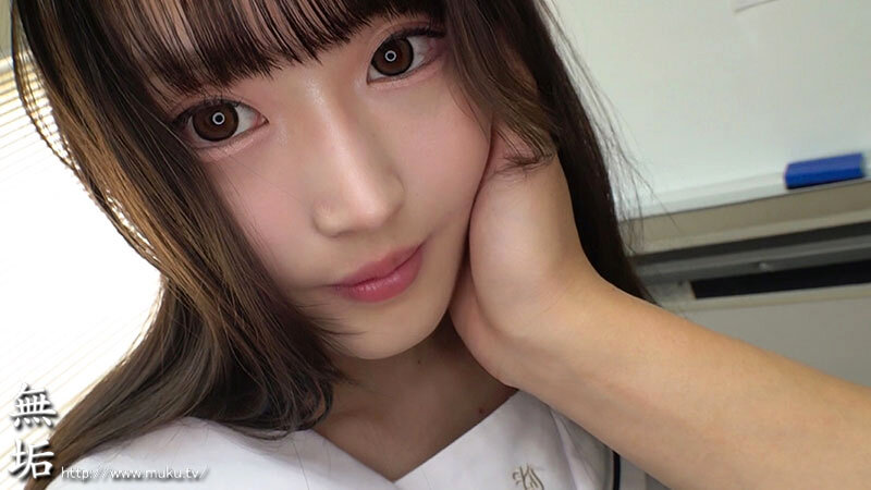 「高瀬佳澄が制服ブルマ姿で中出し体験！美乳女子校生の体操着プレイが過激すぎる」のサンプル画像1枚目