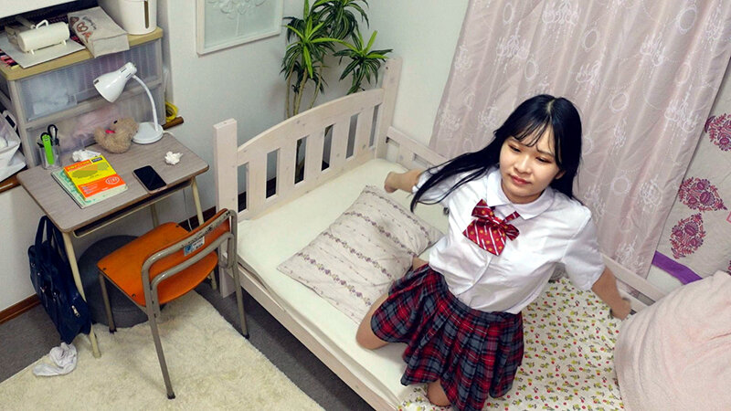 「素人女子校生の覚えたてオナニー盗撮映像|美乳JKの恥じらい指マン一人エッチ」のサンプル画像15枚目