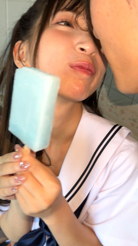 「【素人】17名の女性たちが集団アクメで大量潮吹き！イラマチオや乱交プレイで絶頂する205分コレクション」のサンプル画像3枚目