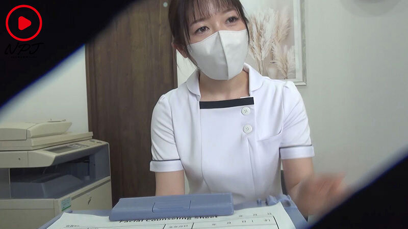 「【素人】巨乳Gカップ歯科助手と中出しNTR！彼氏の前で寝取られる白衣のムチムチナース」のサムネイル