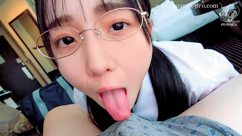 「美咲音の女子校生コスプレで顔射＆中出し三昧！たっぷり389分の大満足ベスト盤」のサンプル画像7枚目