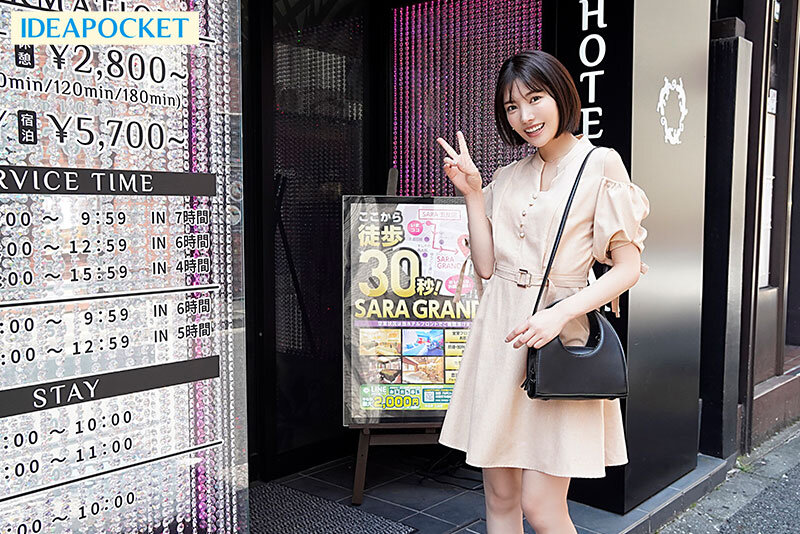 「楓カレンの騎乗位で汗だく絶頂！スレンダー痴女が密室で攻めまくる濃厚プレイ」のサムネイル