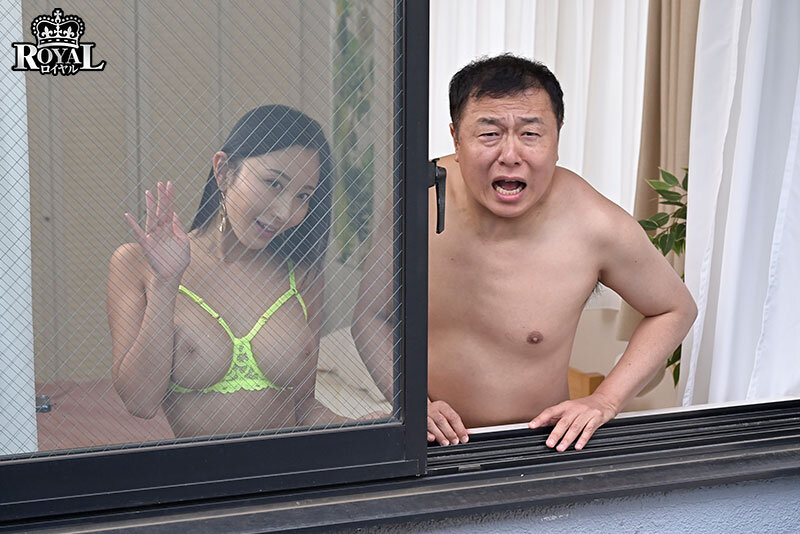 「【北野未奈】巨乳痴女が騎乗位とフェラで誘惑！3P・4Pで童貞を責めまくる激しいレッスン」のサムネイル