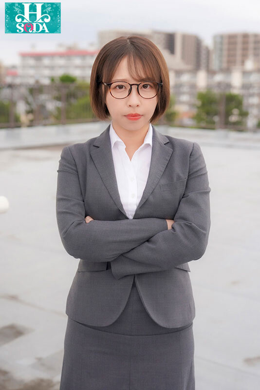 「【巨乳】ナイスバディ担任の濃厚3P・4Pプレイ！騎乗位フェラで中出し絶頂エロ授業」のサンプル画像9枚目