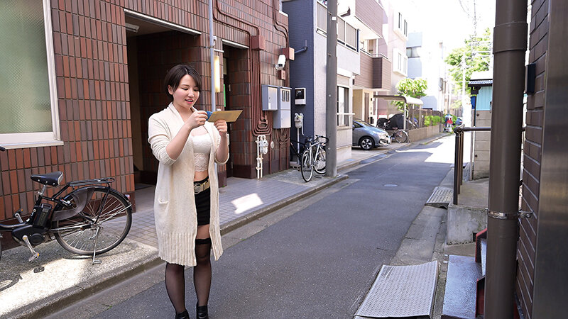 「天月あず 巨乳痴女が中出し3Pでご奉仕!M男を責める巨尻美女のエロテクオナニーも必見」のサンプル画像4枚目