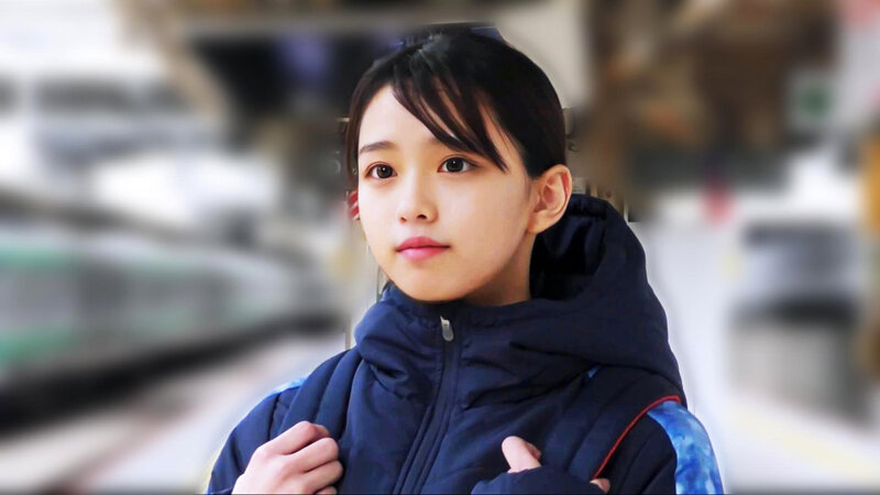 「【素人美少女】制服JKが電車内で恥ずかしい辱めプレイ｜羞恥と快感の生々しい記録」のサンプル画像16枚目