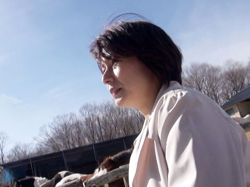 「【熟女】艶やかな和服美人が魅せる人生紀行｜浴衣姿の色気溢れる大人の癒し【AIリマスター版】」のサンプル画像1枚目