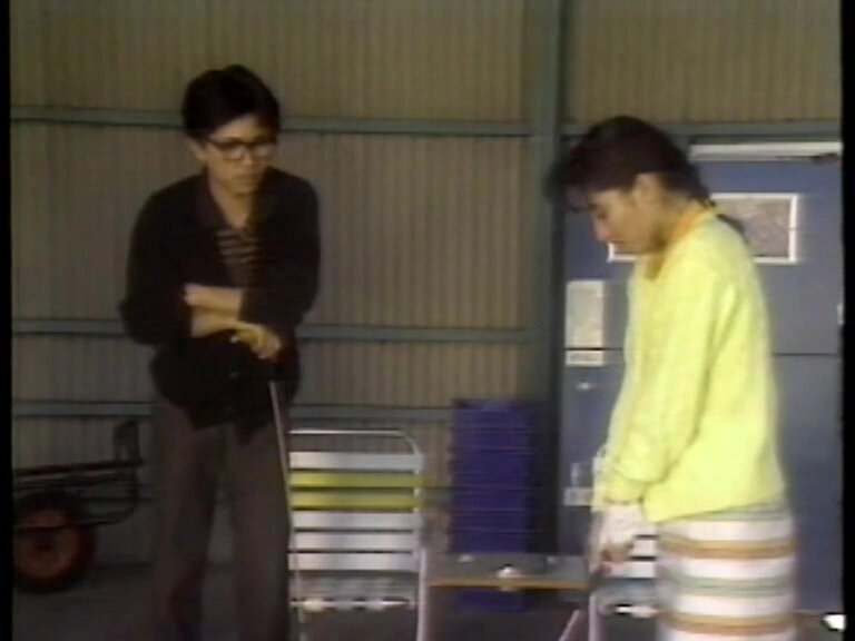 「松本まりな｜快汗指数で魅せる大人の色気｜熟女女優の魅惑セクシー動画作品」のサンプル画像15枚目