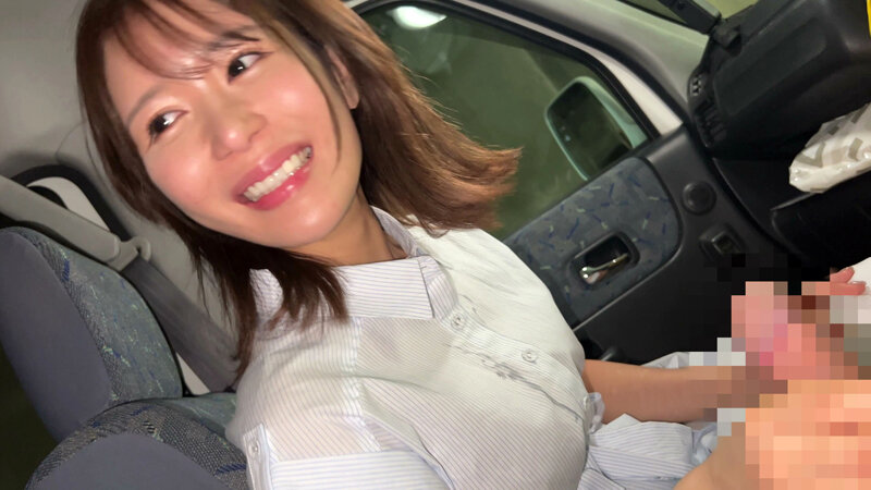 「乃木絢愛のイラマチオ×潮吹き×ハメ撮り！野外露出もある激しいいちゃラブプレイ」のサムネイル