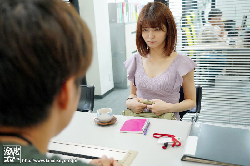 「倉本すみれ 人妻がAD応募からNTR中出しAVデビュー！潮吹き絶頂の衝撃作」のサムネイル