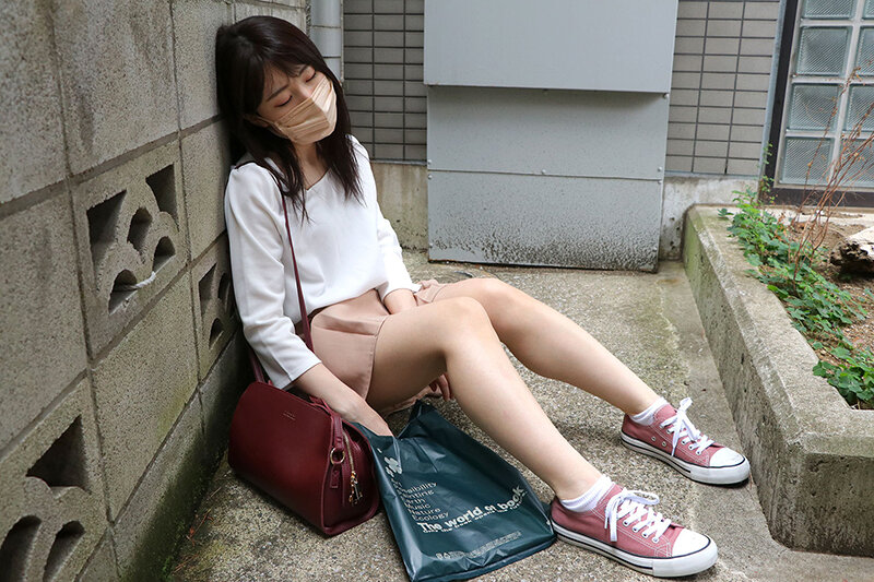 「【素人盗撮】巨乳美女の本気アクメを隠し撮り！秘密の絶頂映像コレクション」のサムネイル