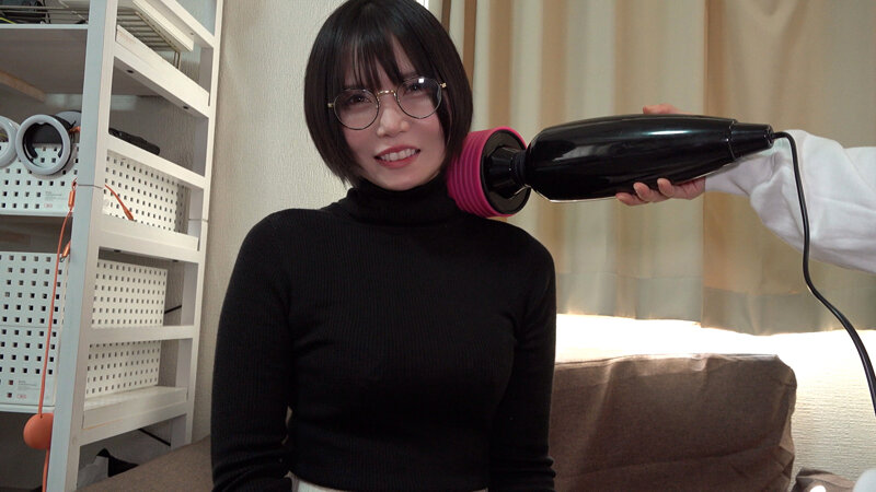 「【素人人妻】可愛い看護師がマッサージで初アナル挑戦！3Pで2穴同時アクメ＆顔射フィニッシュ」のサムネイル