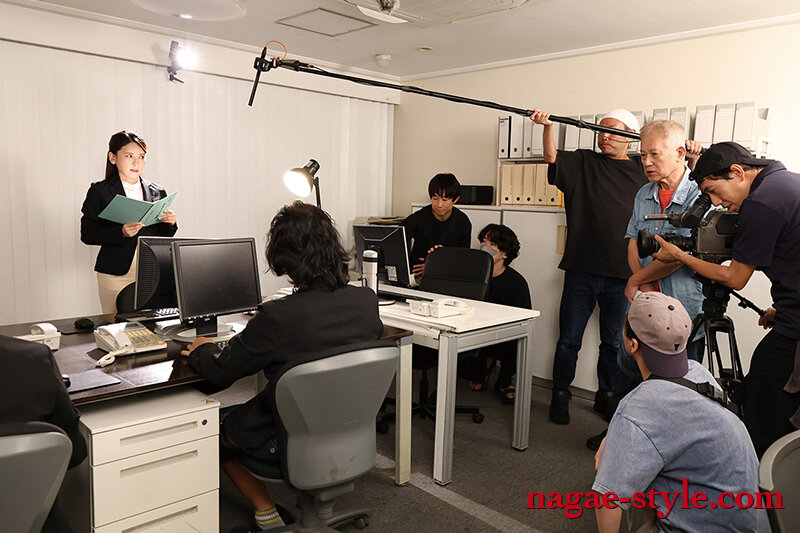 「元女優の妻 ～親族たちにまわされてしまったあの日～ 後編 紗々原ゆり」のサンプル画像4枚目