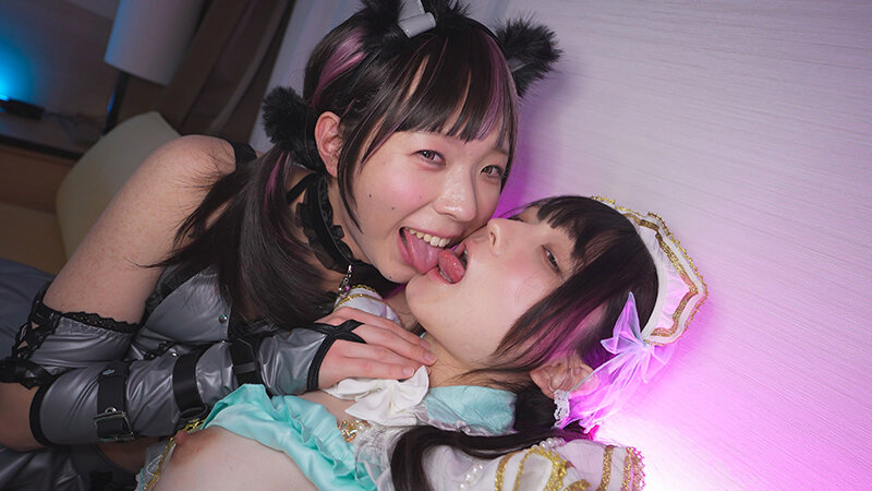 「可愛い男の娘コスプレイヤーのレズビアン3Pとアナルセックス中出し撮影会【ニューハーフ・女装】」のサンプル画像8枚目