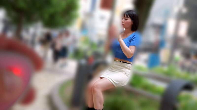 「九井スナオが野外露出デートで中出しハメ撮り！巨乳巨尻美女の羞恥プレイ」のサンプル画像3枚目