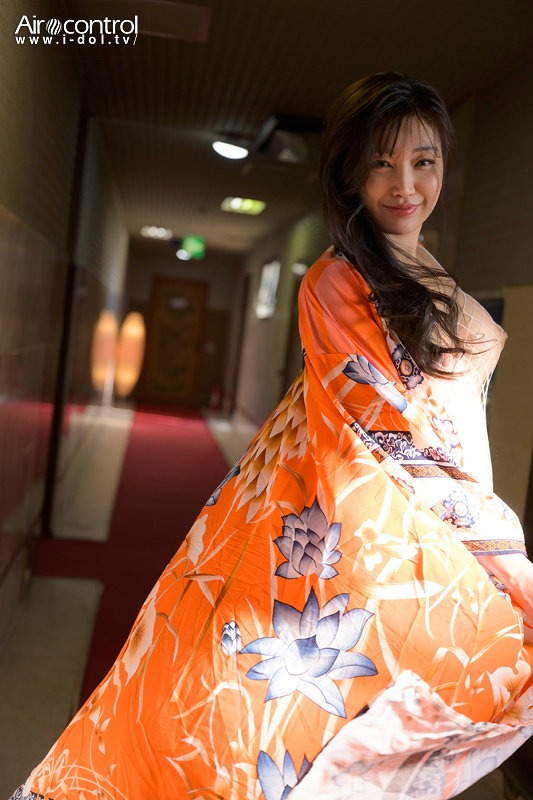 「あべみほのブルーフィルム動画｜セクシー女優の魅惑グラビア映像を徹底紹介」のサムネイル