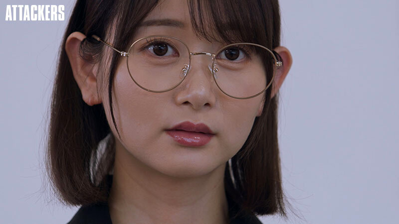 「静河が魅せる禁断の関係！制服姿の痴女OLが婚約者の父親と再会する衝撃展開」のサンプル画像8枚目