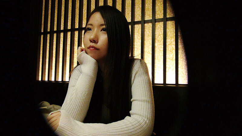 「【素人ナンパ】終電逃した女性を駅前で口説く！リアル街頭ナンパで本気の口説きテクニック完全収録」のサンプル画像13枚目