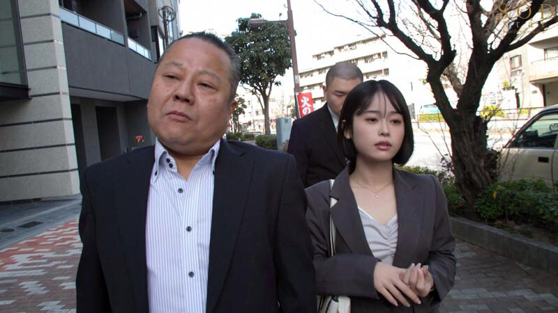 「MINAMO 人妻キャリアウーマンが温泉旅行でNTR中出し3P・辱め接待される衝撃作品」のサンプル画像18枚目