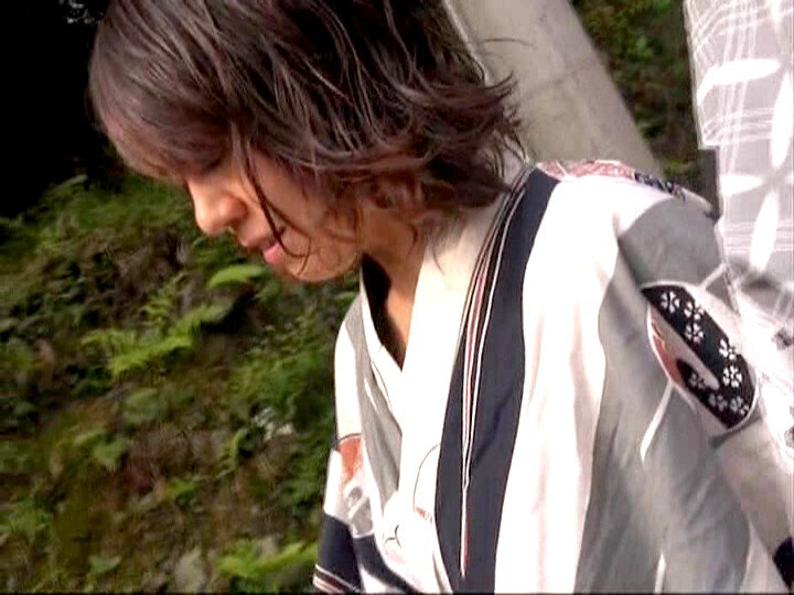 「【人妻】不倫旅行で魅せる濃厚な乱交プレイ｜欲求不満な主婦たちの秘密の温泉旅行」のサンプル画像17枚目