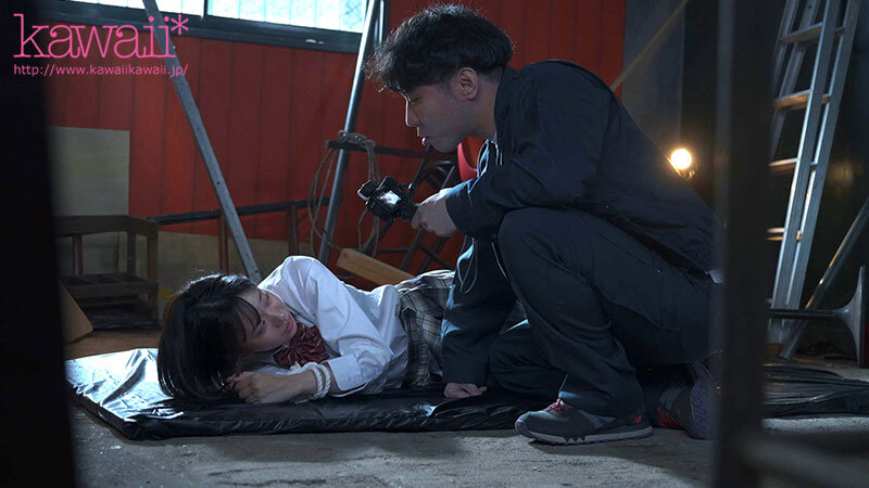 「赤名いと 制服美少女が中出しアクメで絶頂！M女インフルエンサーの生々しい記録」のサンプル画像7枚目