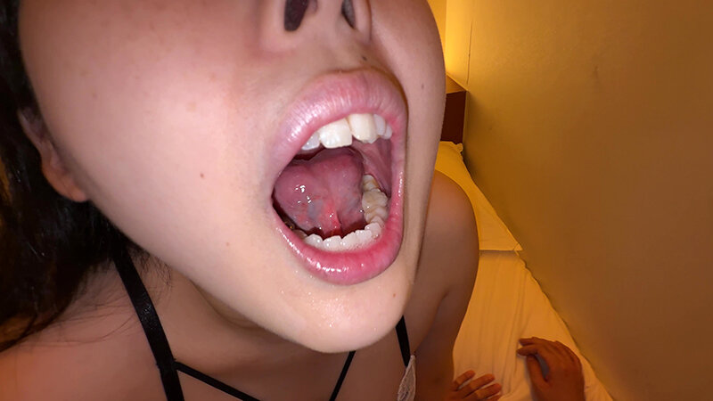 「横山夏希がナンパされた素人お姉さん風プレイ！濃厚キス責めで悶絶する個人撮影動画」のサンプル画像17枚目