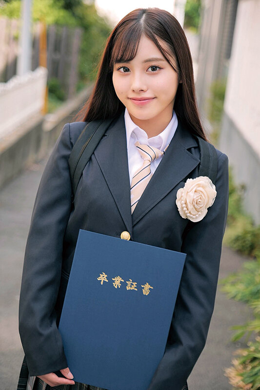 「【素人JK】卒業式直後の制服美少女をナンパ！初体験で中出しされる敏感女子校生なのか＆まい」のサンプル画像2枚目