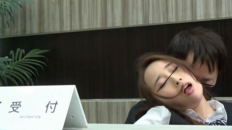 「【素人OL】受付嬢や秘書など職業別50名の羞恥プレイ×中出し映像5時間【流出】」のサンプル画像2枚目