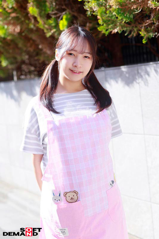 「【素人保育士】マジックミラー号で母性溢れるお姉さんが童貞筆おろし！激ピストン中出しの衝撃展開」のサンプル画像5枚目