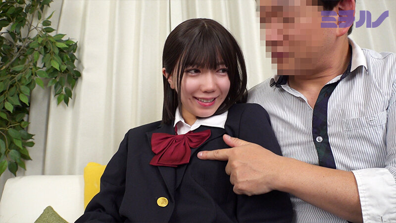 「日向由奈の美乳がたまらない！美少女のフェラ＆騎乗位で敏感乳首を刺激する濃厚プレイ」のサムネイル