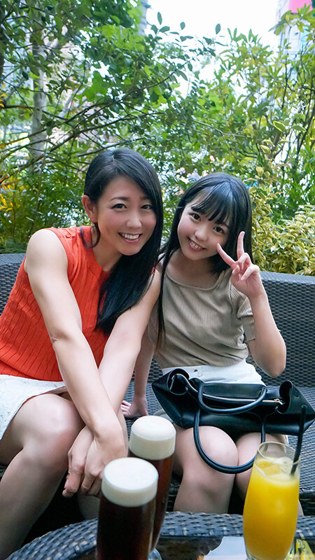 「【素人熟女】欲求不満の人妻母12名がナンパで潮吹きアクメ！フェラから中出しまで4時間」のサンプル画像19枚目