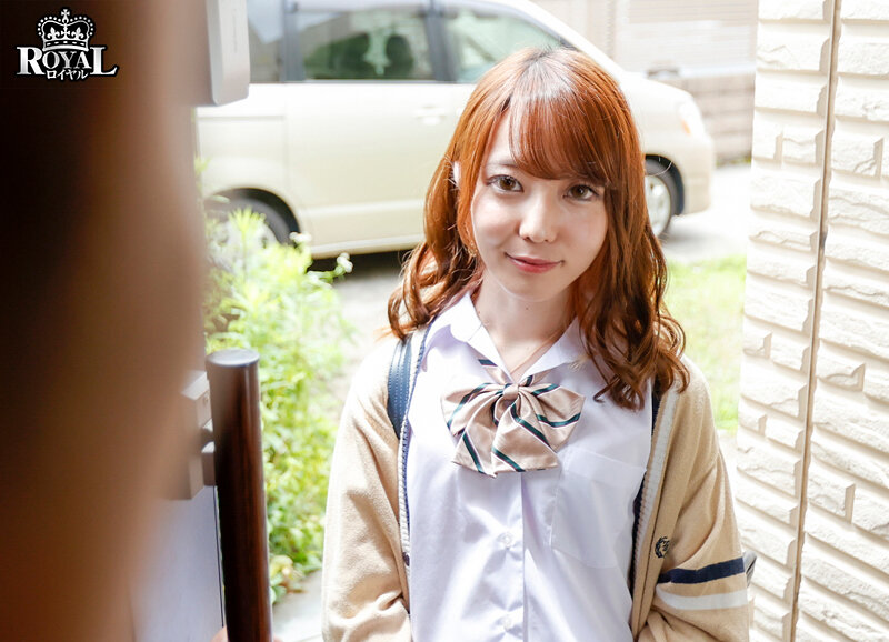 「野々宮あめのギャル女子校生パンチラ誘惑！学生服姿の従妹が見せる大胆挑発シーン」のサムネイル