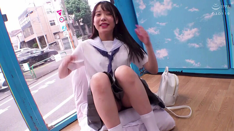 「J○中出し3発肉便器堕ちみいな。手足拘束でおま○こ丸出し撮って出しマジックミラー号」のサムネイル