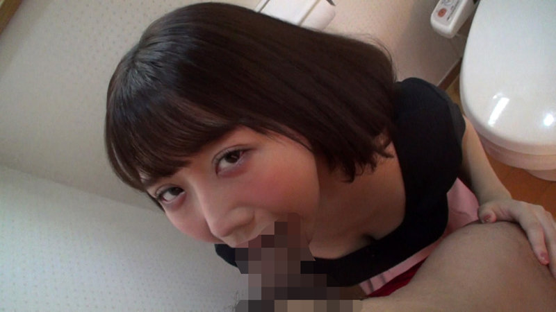 「【素人美少女】野外露出フェラ32人収録！どこでも大胆ご奉仕する可愛い娘たちの個人撮影5時間」のサムネイル