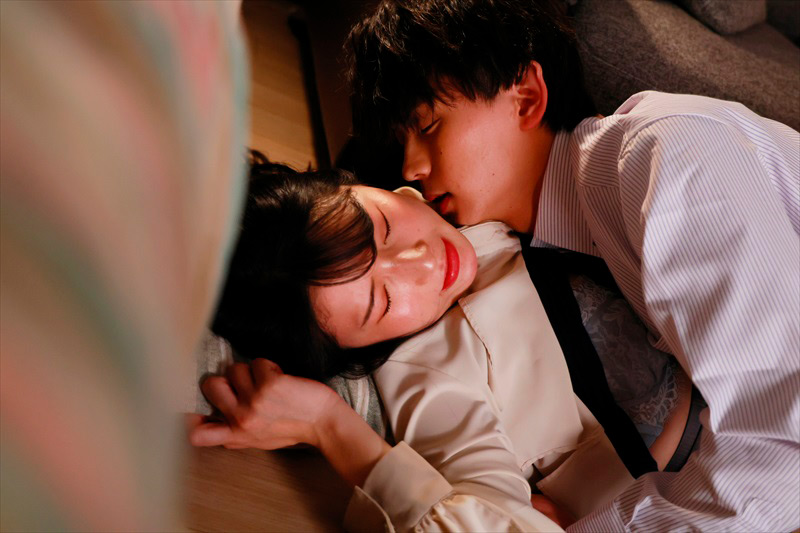 「宮西ひかる「誰にもあげない」独占密着映像|話題の女優が魅せる大人のドラマ作品」のサンプル画像14枚目