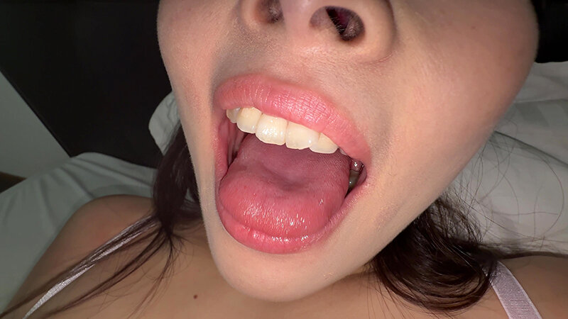 「【原美織】素人お姉さんをナンパ！ディープキス＆鼻フェラの個人撮影動画が話題」のサンプル画像7枚目